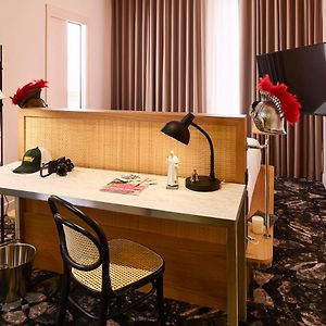 Medium Kamer met een King Size Bed